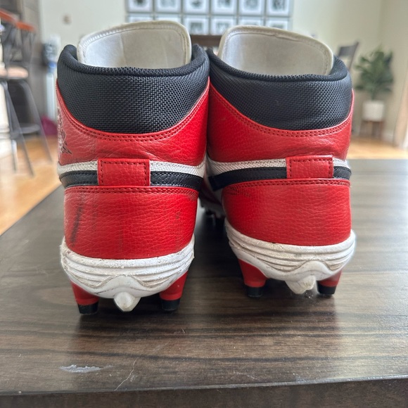 Chicago Jordan 1 TD Mid Cleat - Picture 4 of 5